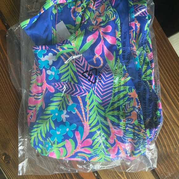 Lilly Pulitzer Luxletic Racerback Tank NWT - Picture 4 of 5